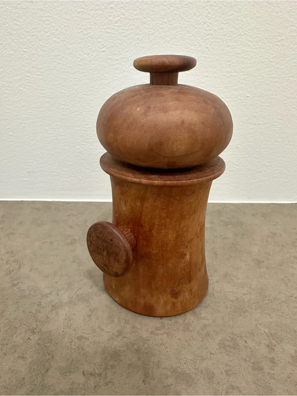 Dan Droz Designs solid wooden